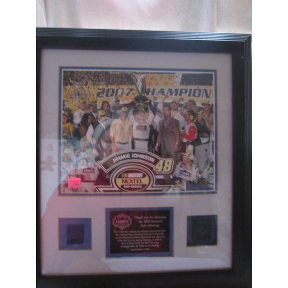 NASCAR 2007 Champion Jimmie Johnson Lowe's racing framed w/soa Team Lowe's - Picture 1 of 10